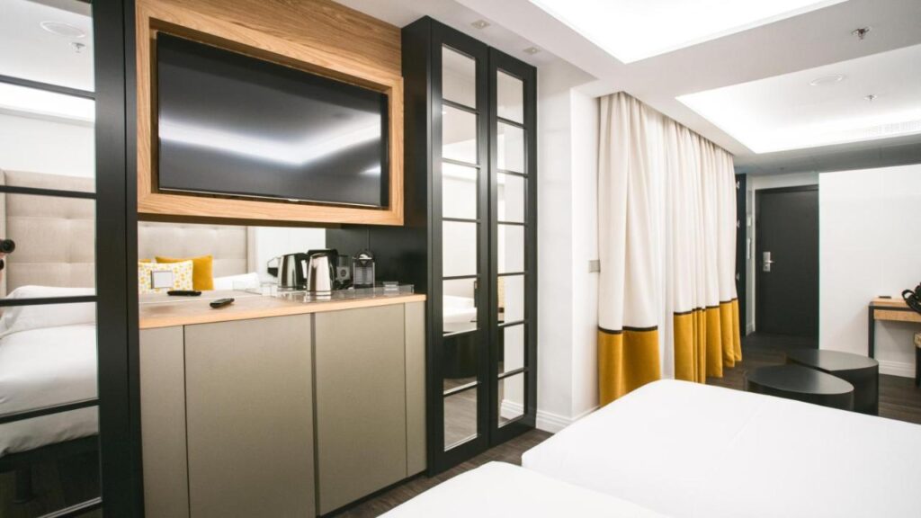 hr1 1024x576 - Hotel barato em Madrid - Onde ficar em Madrid