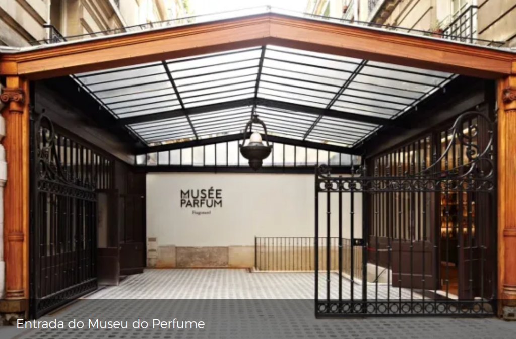 museu do perfume paris 1024x674 - Passeio em Paris: 7 tours DE GRAÇA